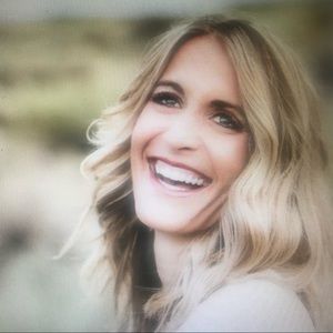 Meet your Posher, Lindsay